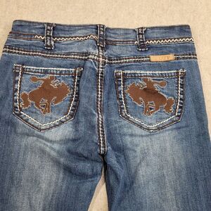 Cowgirl Tuff Co Bootcut Jeans Womens 29x33 Wild Wooly 3 Medium Wash Blue